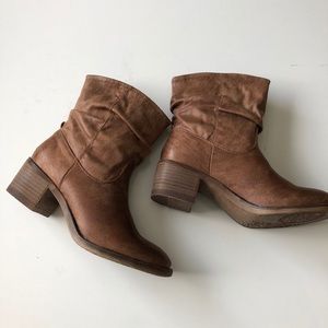 Brown mid-calf heeled boots
